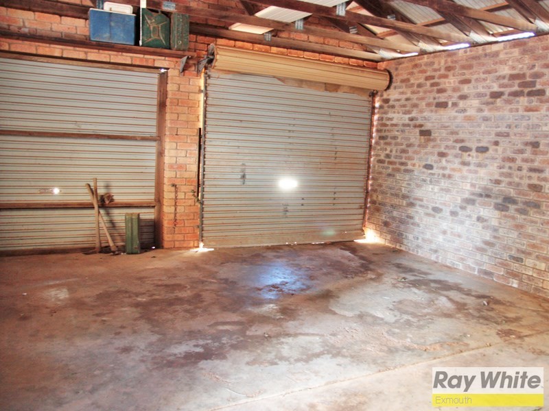 77 Second Avenue, Onslow WA 6710