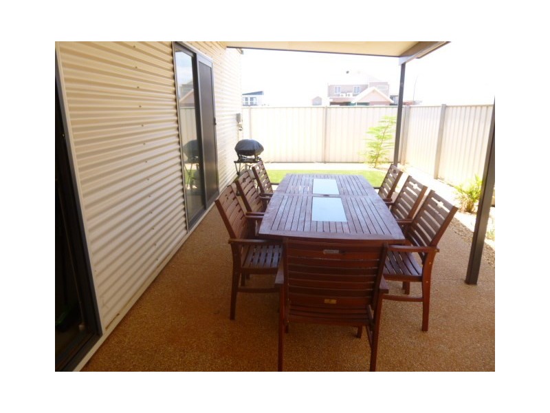 8/30 Dugong Close, Exmouth WA 6707