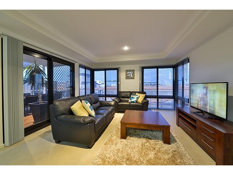 10 Cooyou Close, Exmouth WA 6707