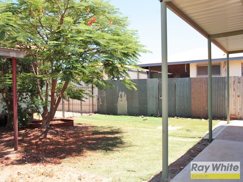 42 Third Avenue, Onslow WA 6710