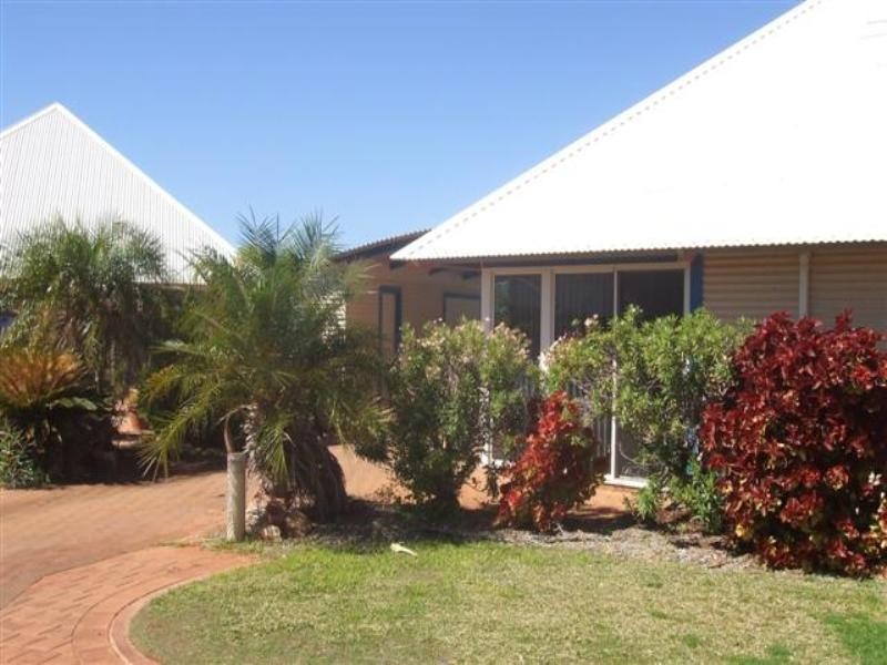 Unit 111 Osprey Holiday Village, Exmouth WA 6707