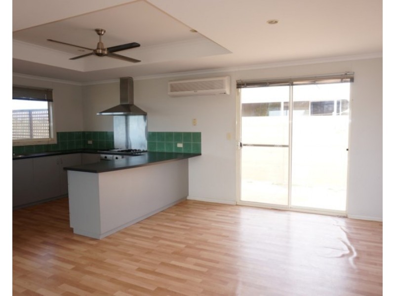 1A Skipjack Circle, Exmouth WA 6707