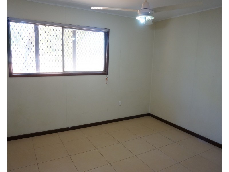 4 Fitzhardinge Street, Exmouth WA 6707