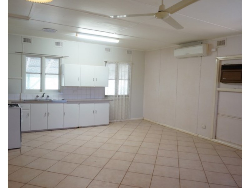 6 Grenadier Street, Exmouth WA 6707