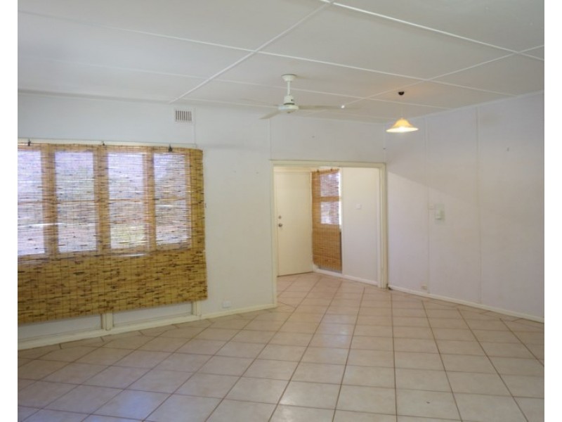 6 Grenadier Street, Exmouth WA 6707