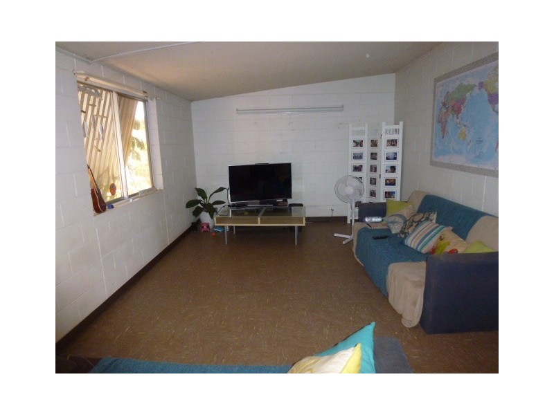 28 Carpenter Street, Exmouth WA 6707