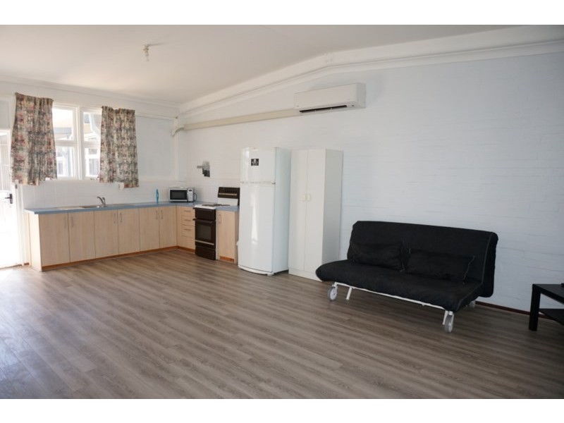 34/78 Maidstone Crescent, Exmouth WA 6707