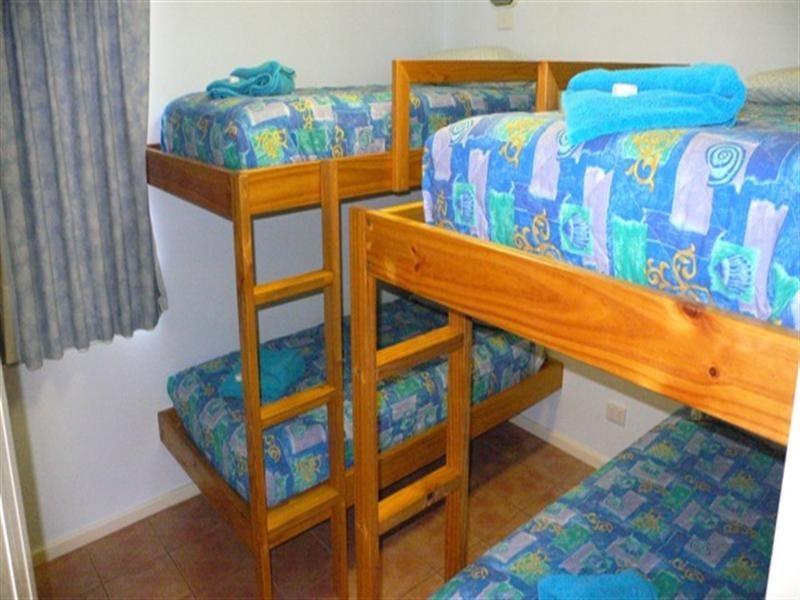 Chalet 5 Ningaloo Caravan and Holiday Resort, Exmouth WA 6707