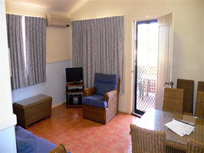 Chalet 5 Ningaloo Caravan and Holiday Resort, Exmouth WA 6707