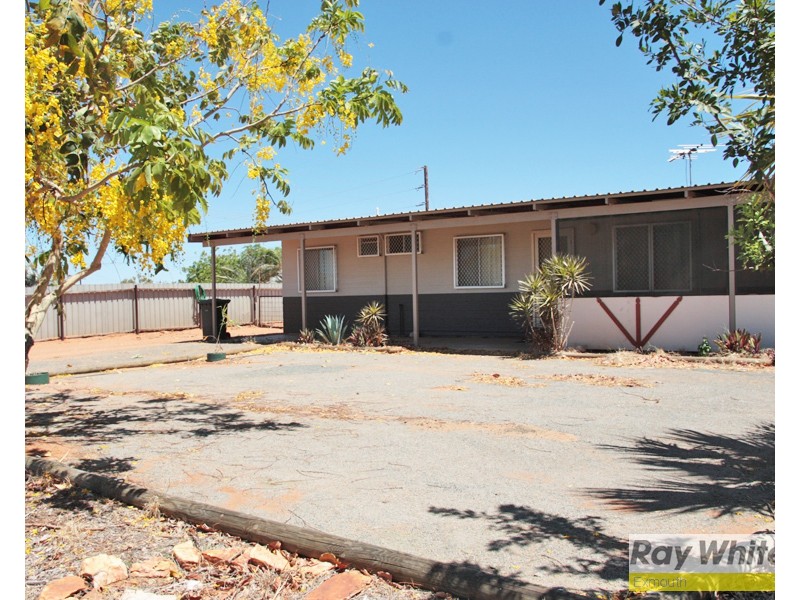 8 Clarke Place, Onslow WA 6710