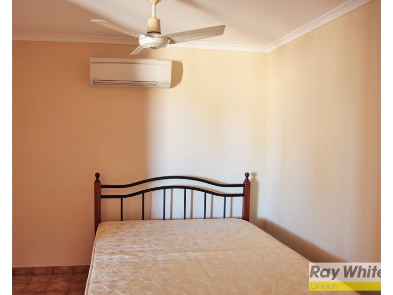 8 Clarke Place, Onslow WA 6710