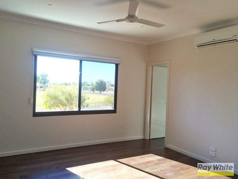 8B Paterson Place, Onslow WA 6710