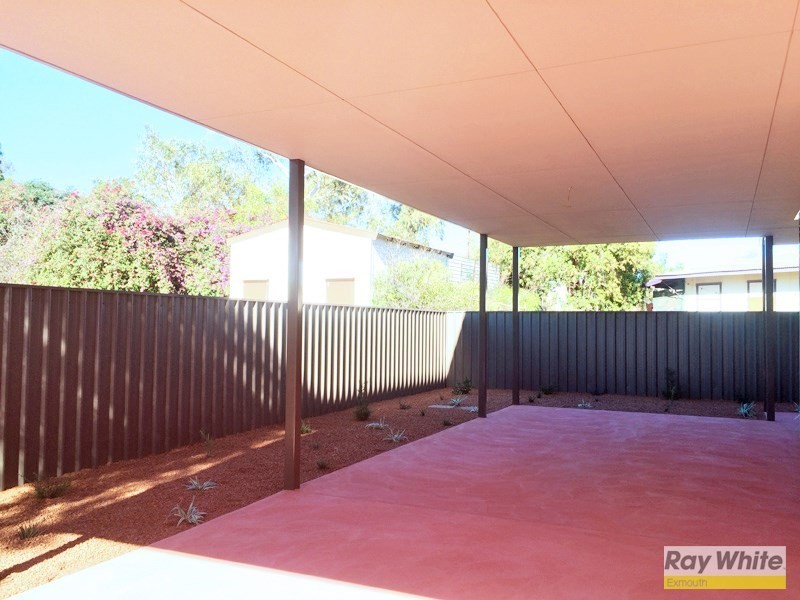 8B Paterson Place, Onslow WA 6710