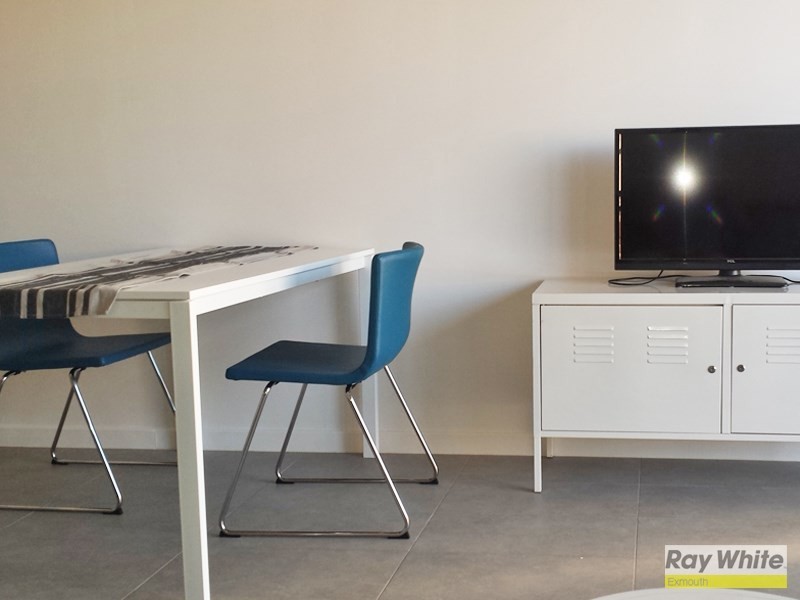 8/41 Second Avenue, Onslow WA 6710