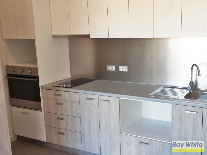 8/41 Second Avenue, Onslow WA 6710