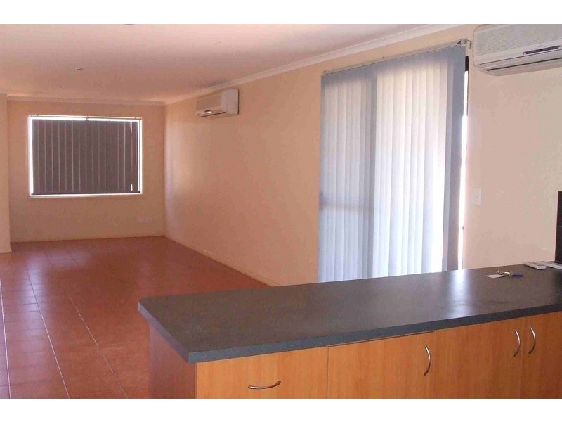 17 McGrath Avenue, Onslow WA 6710