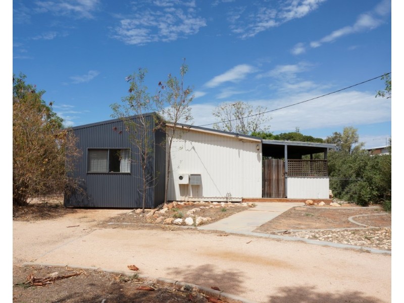 8 King Place, Exmouth WA 6707