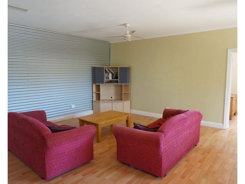 8 King Place, Exmouth WA 6707