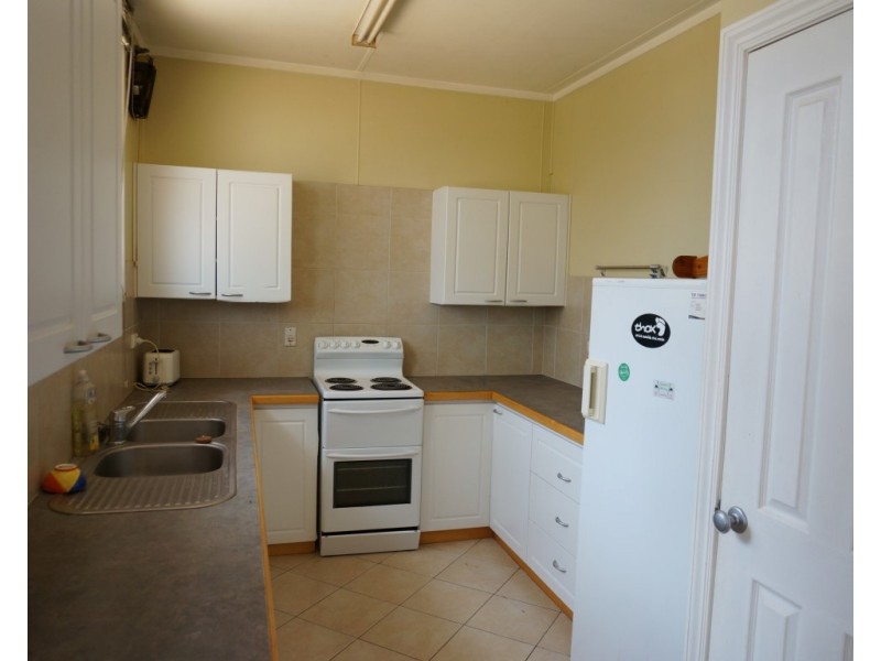 8 King Place, Exmouth WA 6707