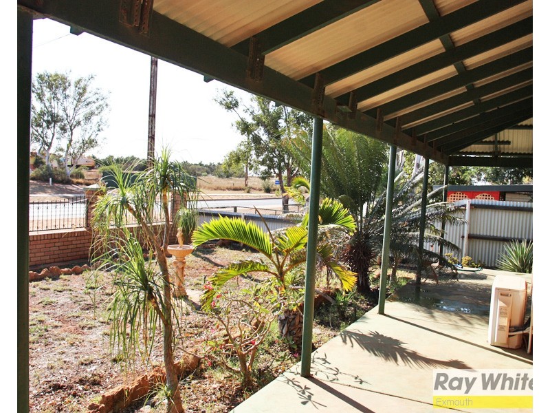 77 Second Avenue, Onslow WA 6710