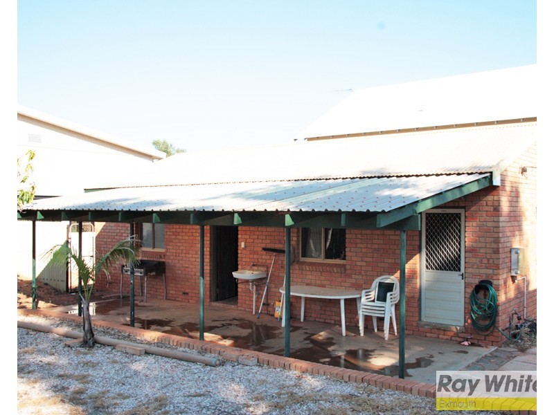 77 Second Avenue, Onslow WA 6710