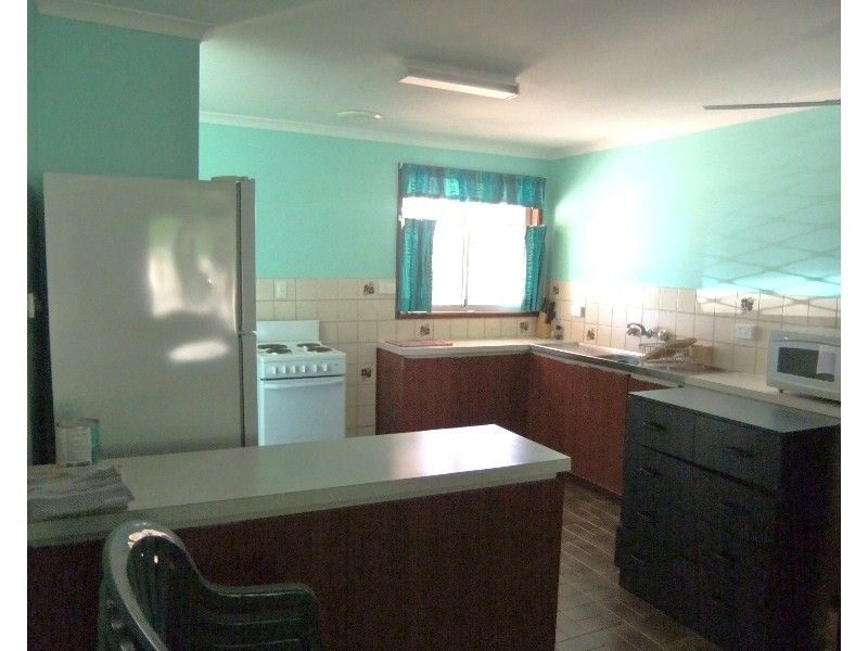 4/1 Maidstone Crescent, Exmouth WA 6707