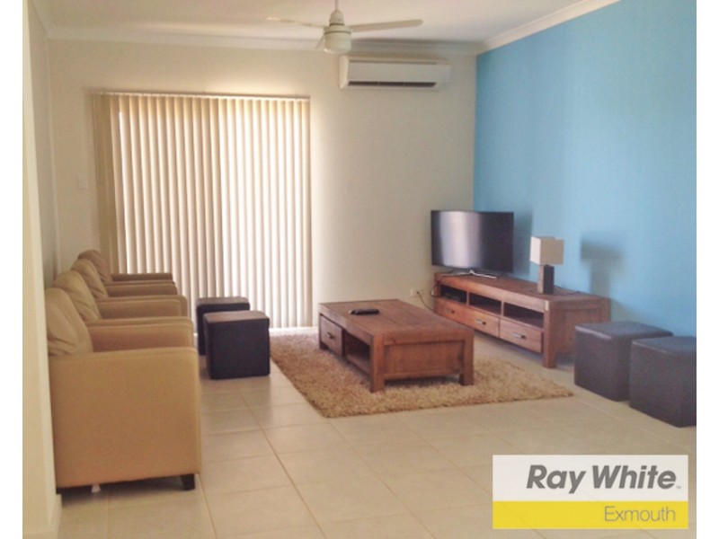 8 Hope Court, Onslow WA 6710