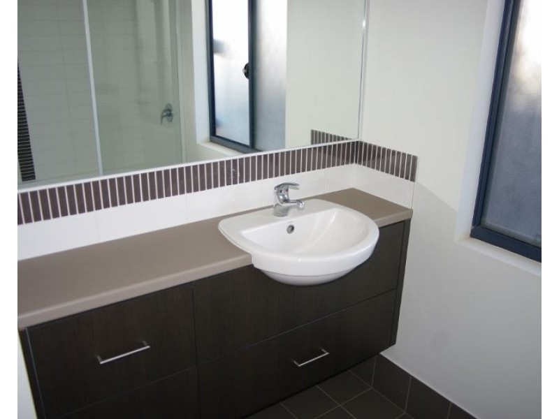 28 Hooley Avenue, Onslow WA 6710