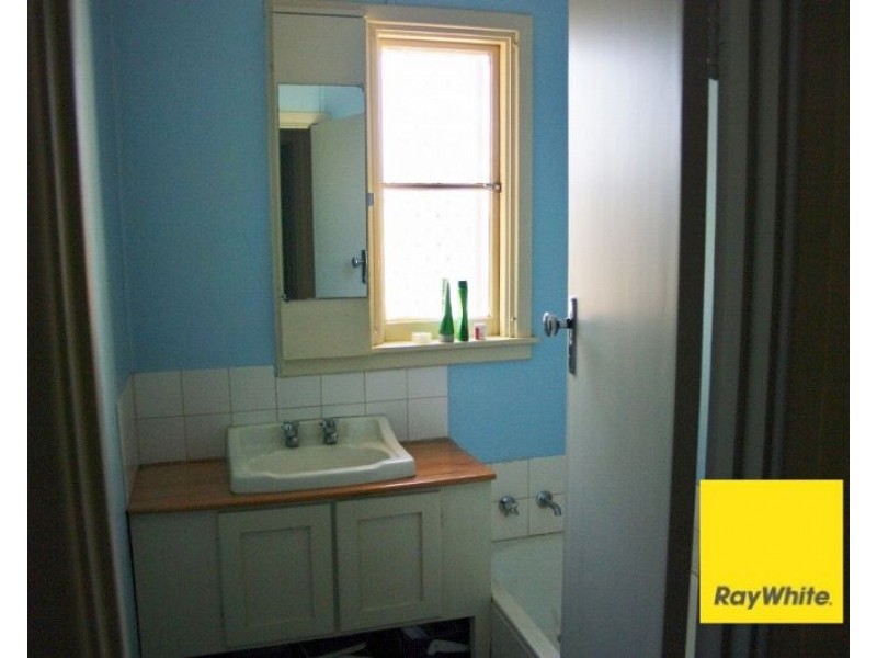 62 Third Avenue, Onslow WA 6710