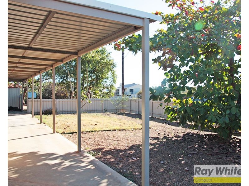 19A Simpson Street, Onslow WA 6710