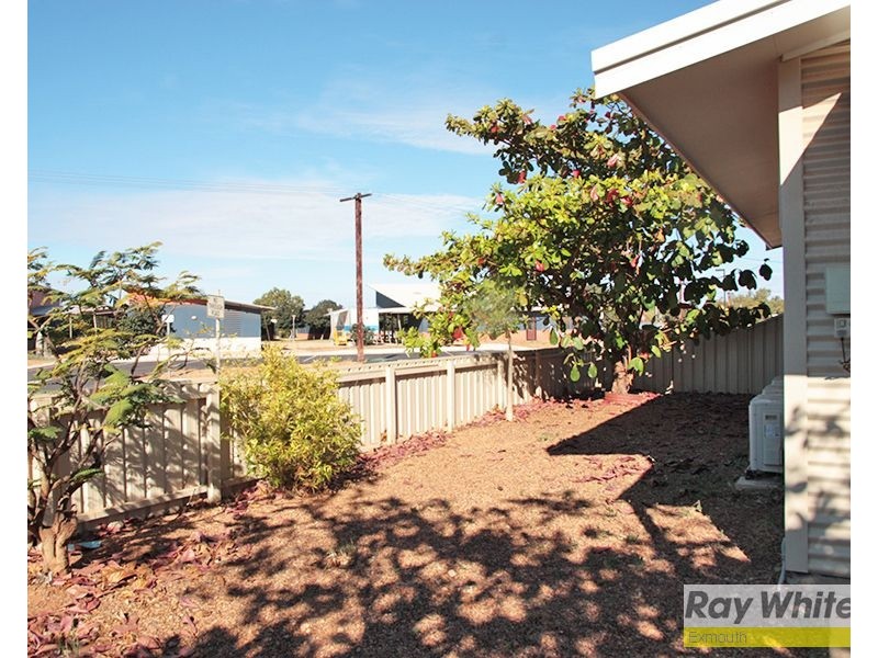 19A Simpson Street, Onslow WA 6710