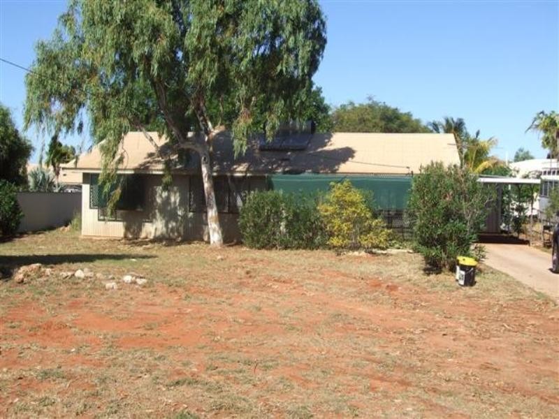 4 Fitzhardinge Street, Exmouth WA 6707