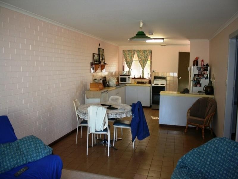 1/1 Maidstone Crescent, Exmouth WA 6707