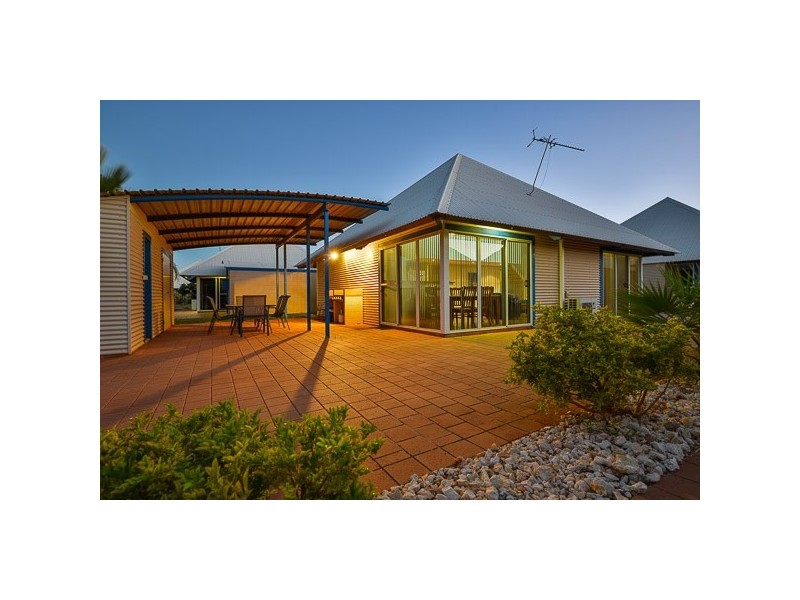 Unit 117 Osprey Holiday Village, Exmouth WA 6707