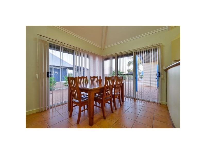 Unit 117 Osprey Holiday Village, Exmouth WA 6707