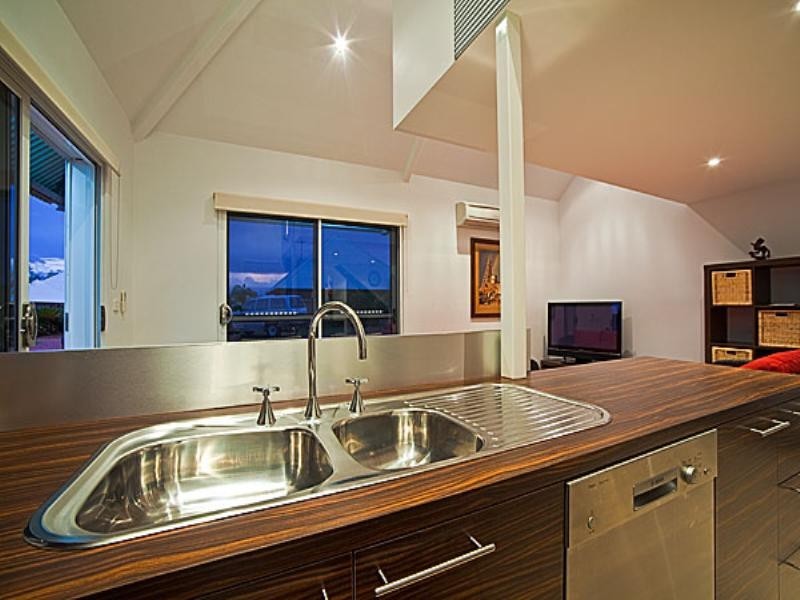 Unit 103 Osprey Holiday Village, Exmouth WA 6707