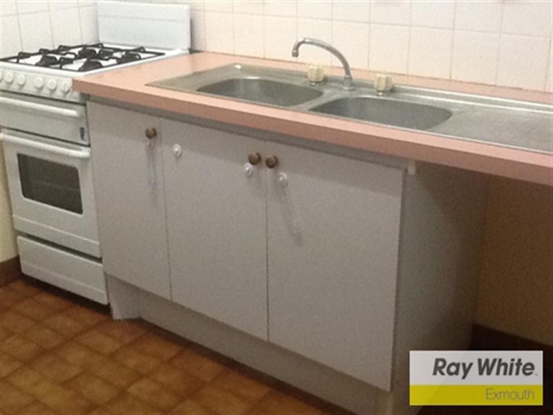 17 Third Avenue, Onslow WA 6710