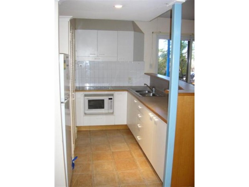 Unit 105 Osprey Holiday Village, Exmouth WA 6707