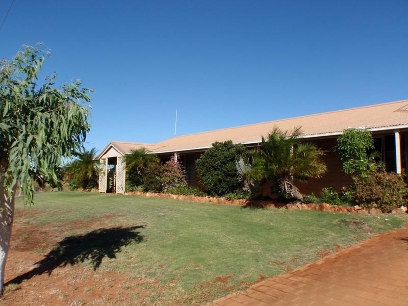 33 Fyfe Street, Exmouth WA 6707