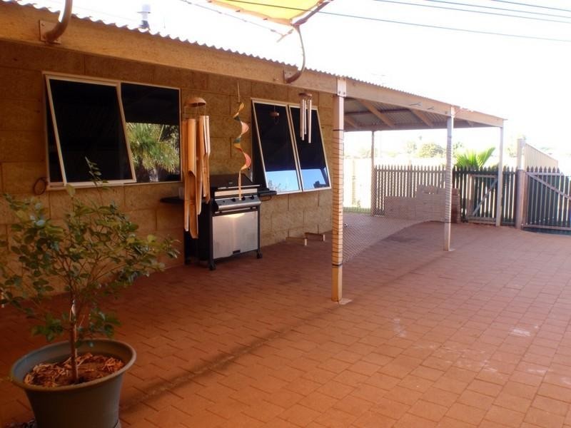 33 Fyfe Street, Exmouth WA 6707