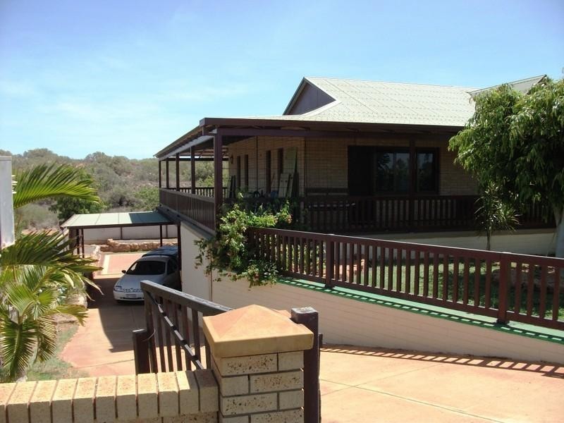 11 Simpson Street, Onslow WA 6710