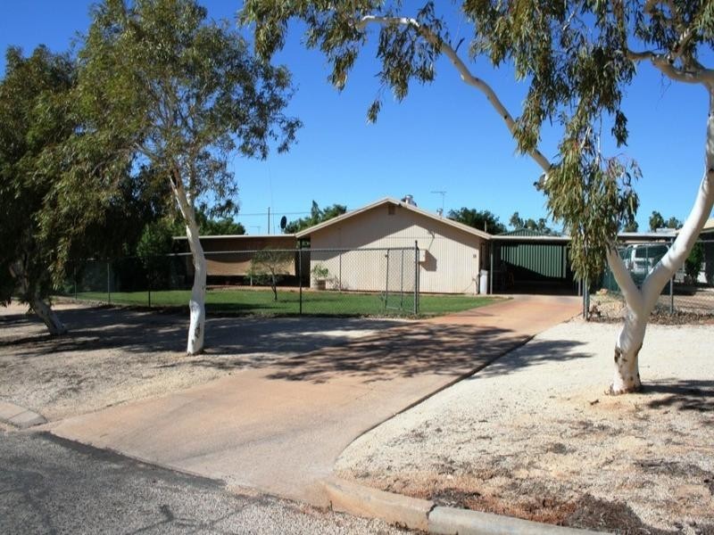 18 Fitzhardinge Street, Exmouth WA 6707