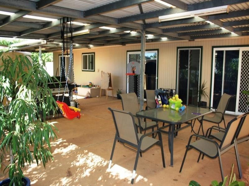 18 Fitzhardinge Street, Exmouth WA 6707