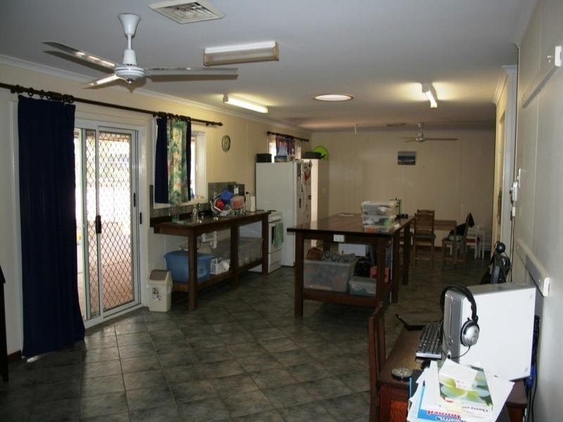 18 Fitzhardinge Street, Exmouth WA 6707