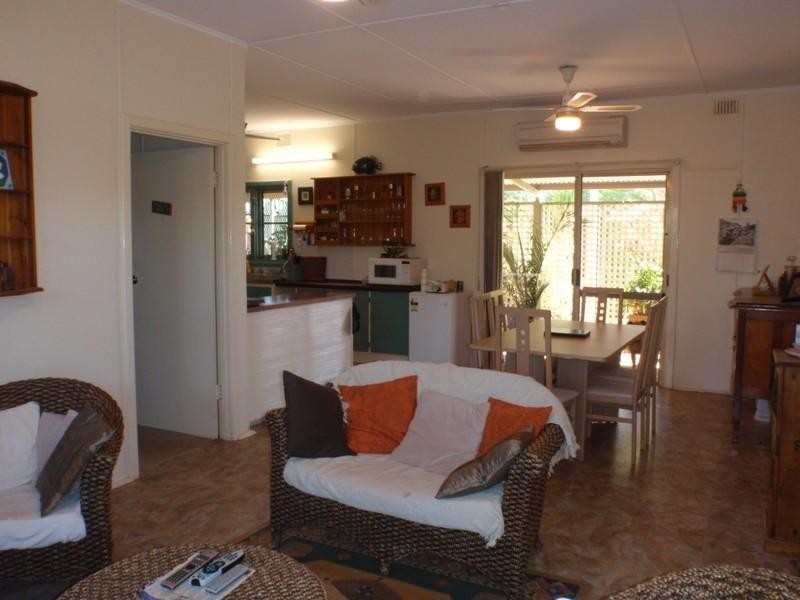 17 Carpenter Street, Exmouth WA 6707