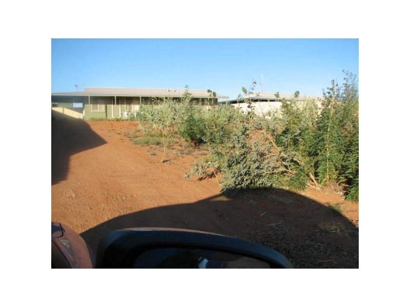 11 MgGrath Street, Onslow WA 6710
