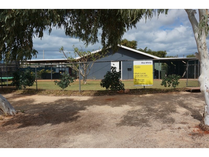 18 Fitzhardinge Street, Exmouth WA 6707