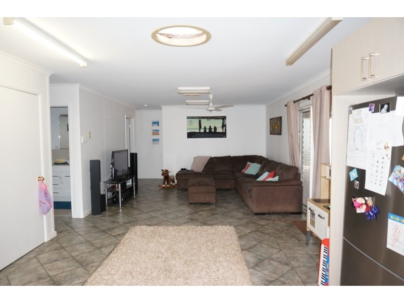 18 Fitzhardinge Street, Exmouth WA 6707