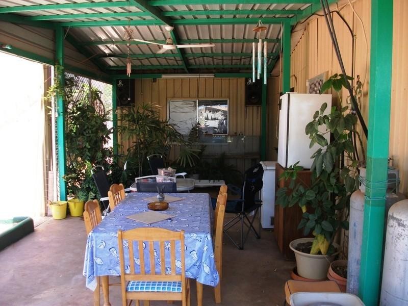 11 Clarke Place, Onslow WA 6710