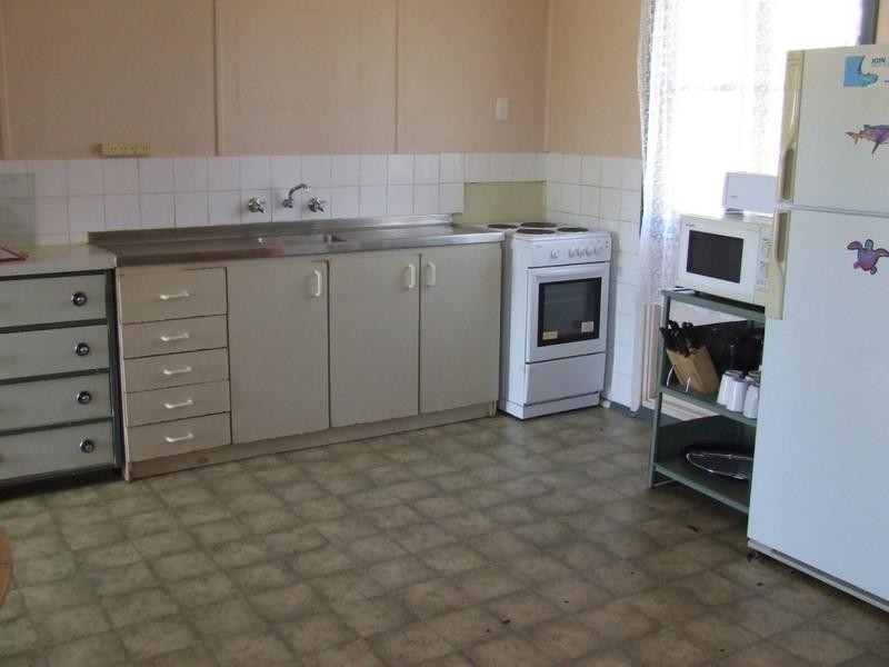 12A and B/78 Maidstone Crescent, Exmouth WA 6707